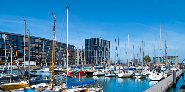 Objevte kouzelné uličky Amsterdamu: 4* hotel u moře se snídaní či polopenzí