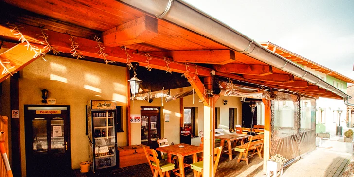 Výjimečný pobyt v penzionu nedaleko Martina s polopenzí a vstupem do wellness