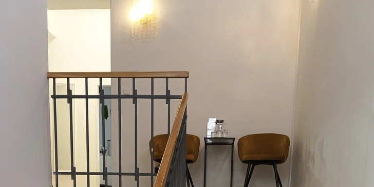 Antipigmentační ošetření, mikrojehličkování, čištění i neinvazivní facelift, 60–90 minut