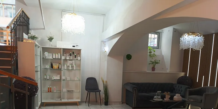 Antipigmentační ošetření, mikrojehličkování, čištění i neinvazivní facelift, 60–90 minut