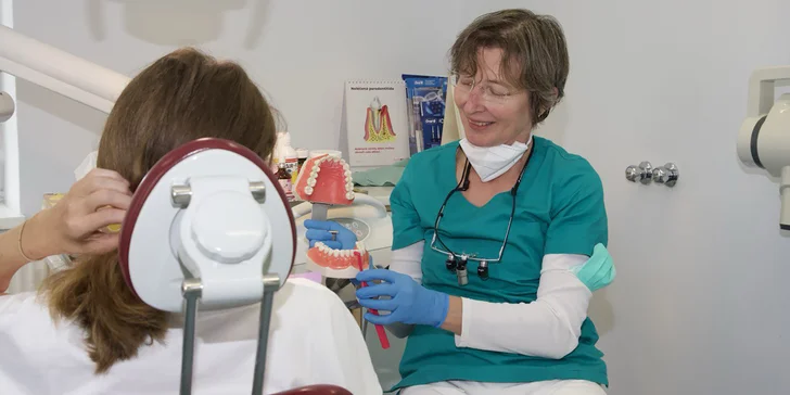 Vstříc zářivému úsměvu: dentální hygiena pro děti i dospělé vč. pískování, 45–60 minut