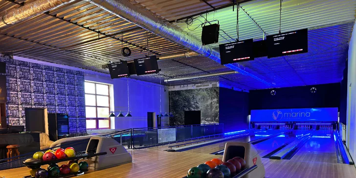 1 nebo 2 hodiny bowlingu pro 2 až 4 osoby i varianta s nápojem v ceně