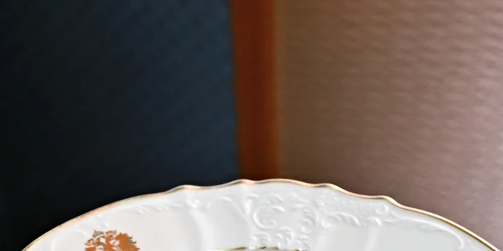 3–5chod. menu dle výběru pro 2 v Grandhotelu Bohemia: konfitované kachní prso, pstruh i dort