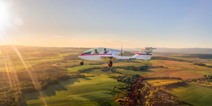 Pilotem na zkoušku: seznámení s letadlem i možnost převzít řízení, 20–60 minut