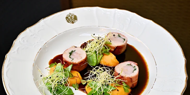 3–5chod. menu dle výběru pro 2 v Grandhotelu Bohemia: konfitované kachní prso, pstruh i dort