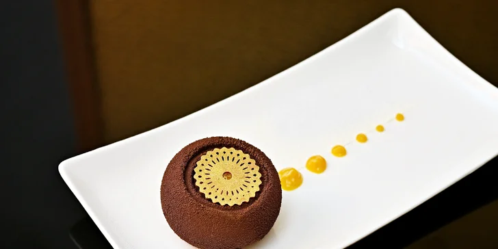 3–5chod. menu dle výběru pro 2 v Grandhotelu Bohemia: konfitované kachní prso, pstruh i dort