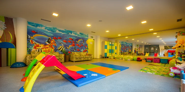 Pobyt v Nízkých Tatrách pod Chopkem: hotel s polopenzí a neomezeným vodním a saunovým světem