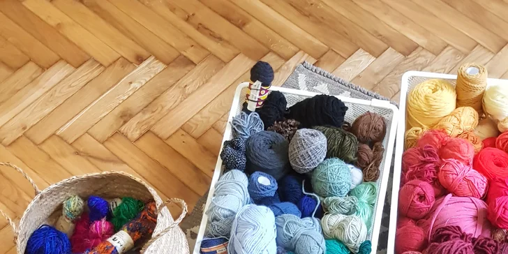 Odpočinkové kurzy tkaní: úplné základy, tvorba podtácku i tapiserie