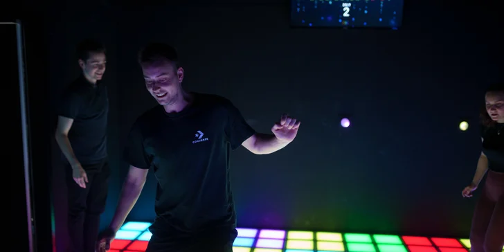 Vstup do největšího pixel game centra v Praze: 30 či 60 min. až pro 6 hráčů