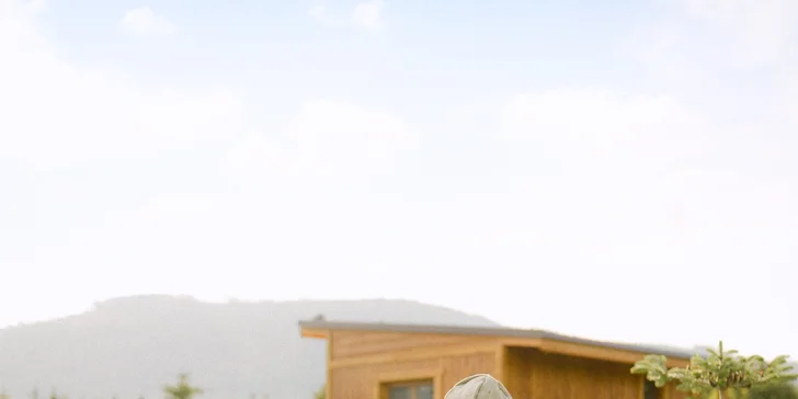 Včelařem na zkoušku vč. pobytu v apidomku a ochutnávky včelích produktů, pro 3 osoby