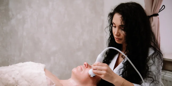 Dárkový poukaz na služby beauty studia v Ostravě-Porubě: 1000 až 2000 Kč