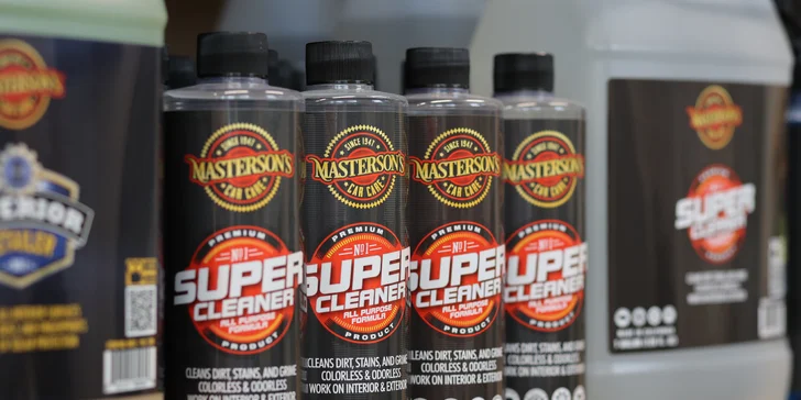 Kompletní a detailní čištění automobilu vč. tepování a voskování: malé, střední i velké vozy