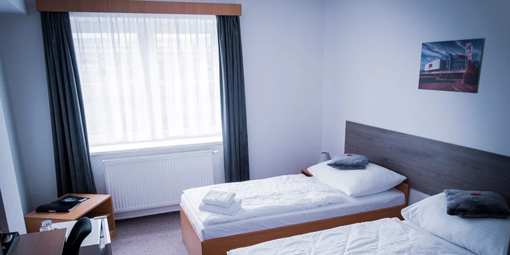 Pobyt v Liberci pro páry i rodiny: snídaně, využití Sport Parku a skipasy i zoologická zahrada