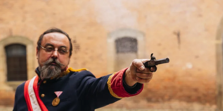 Dobrodružství v pevnosti: výroba střeliva, historická střelnice i večeře pro dva