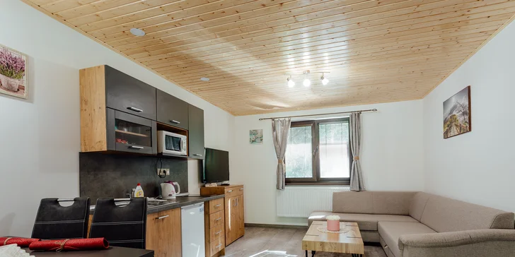 Romantika jako z pohádky blízko Banské Štiavnice: pobyt v apartmánu s lahví vína i wellness