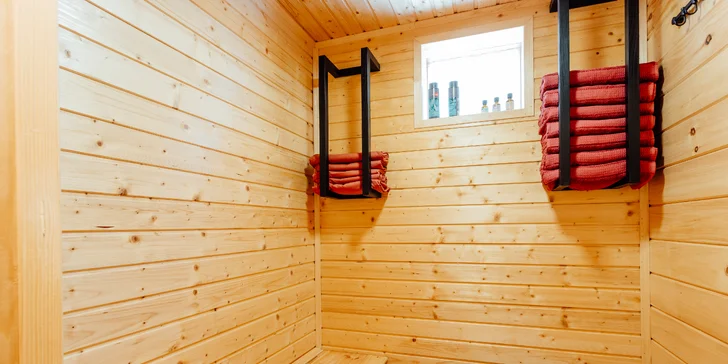 Romantika jako z pohádky blízko Banské Štiavnice: pobyt v apartmánu s lahví vína i wellness