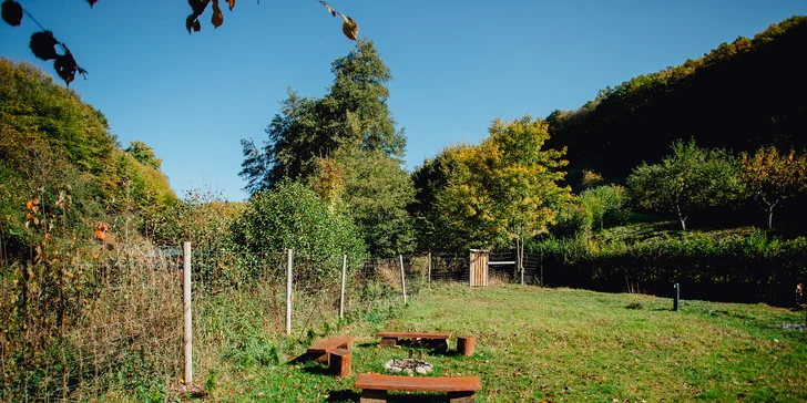 Romantika jako z pohádky blízko Banské Štiavnice: pobyt v apartmánu s lahví vína i wellness