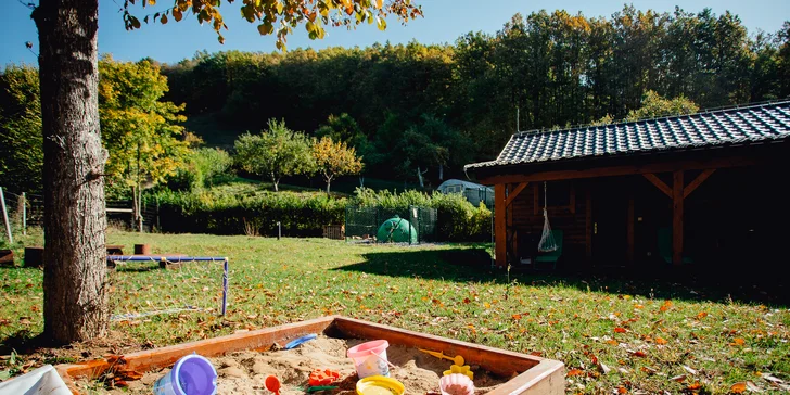 Romantika jako z pohádky blízko Banské Štiavnice: pobyt v apartmánu s lahví vína i wellness