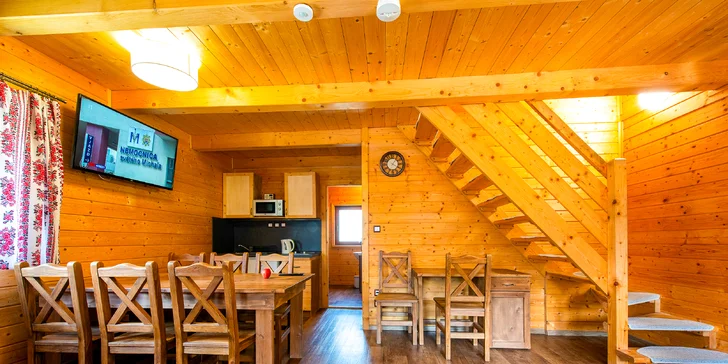 Lopušná Dolina pod Tatrami: pobyt v pokojích nebo chatce s wellness a možností stravování