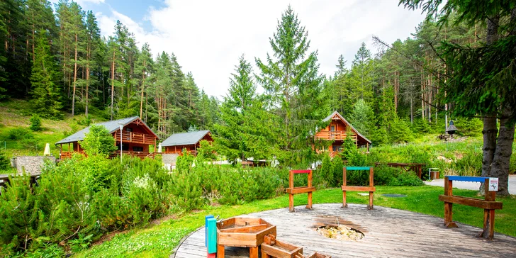 Lopušná Dolina pod Tatrami: pobyt v pokojích nebo chatce s wellness a možností stravování