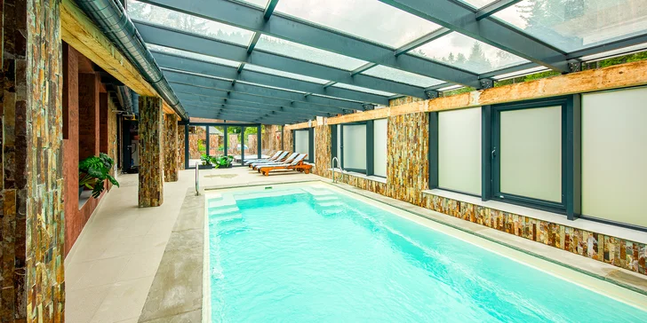 Lopušná Dolina pod Tatrami: pobyt v pokojích nebo chatce s wellness a možností stravování