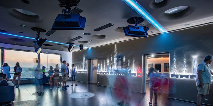 Vstupenky do Observatoře Žižkovské věže: koukněte na Prahu z výšky 93 metrů