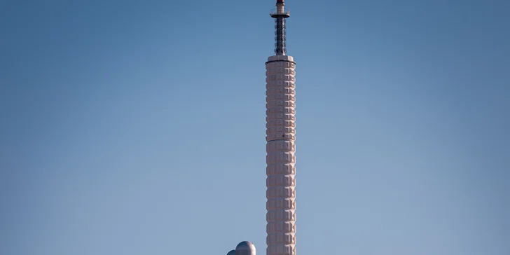 Vstupenky do Observatoře Žižkovské věže: koukněte na Prahu z výšky 93 metrů