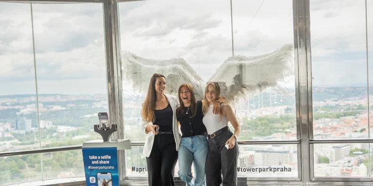 Vstupenky do Observatoře Žižkovské věže: koukněte na Prahu z výšky 93 metrů