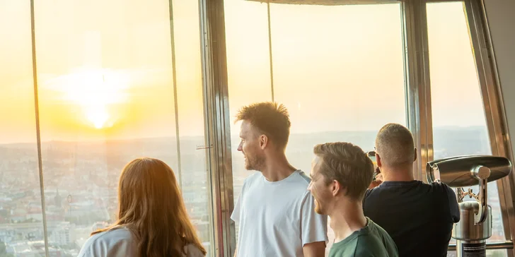 Vstupenky do Observatoře Žižkovské věže: koukněte na Prahu z výšky 93 metrů