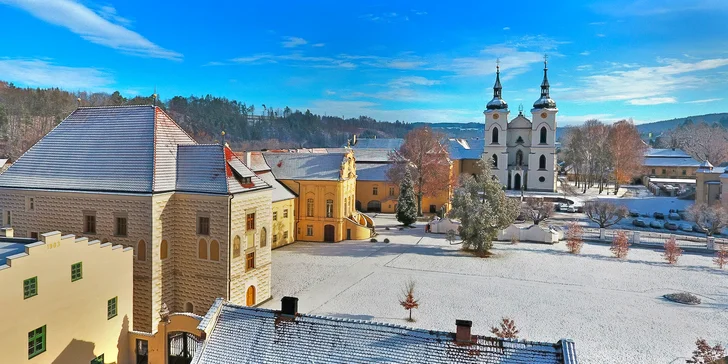 Pobyt v areálu kláštera Želiv: jídlo, wellness a prohlídka pivovaru, kláštera i kostela od J. B. Santiniho