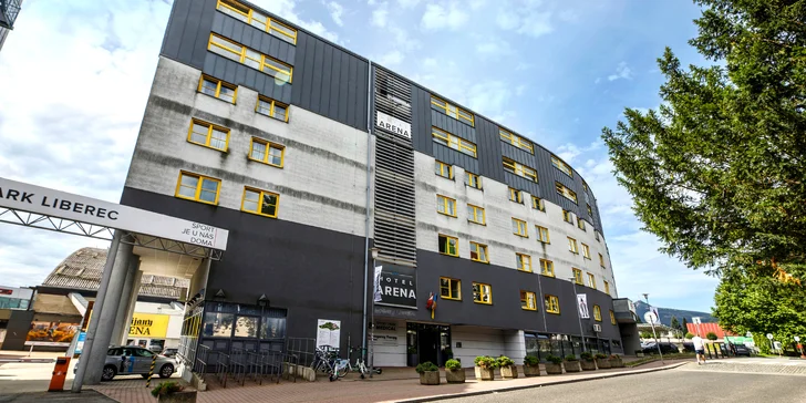 Pobyt v Liberci pro páry i rodiny: snídaně, využití Sport Parku a skipasy i zoologická zahrada