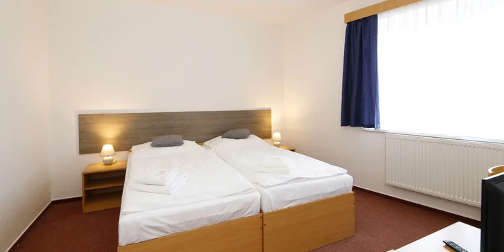 Pobyt v Liberci pro páry i rodiny: snídaně, využití Sport Parku a skipasy i zoologická zahrada