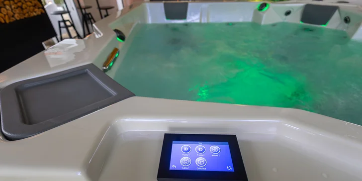 Privátní wellness apartmán od 15 do 22 h: sauna, bazén i spa s vířivkou jen pro vás dva