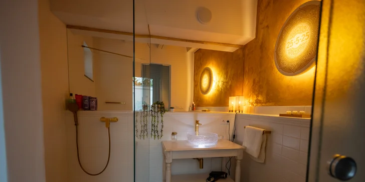 Privátní wellness apartmán od 15 do 22 h: sauna, bazén i spa s vířivkou jen pro vás dva