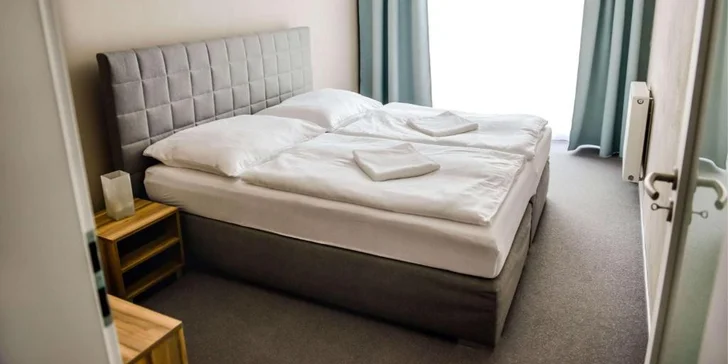 Moderní apartmány u termálů Podhájska: privátní wellness, dětský koutek, herna a spousta zeleně