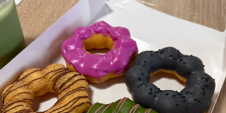 První mocchi donuty v Praze a k nim matcha drink pro 1 nebo 2 osoby