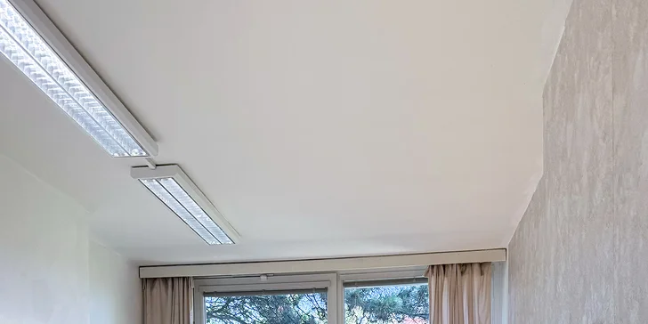 Kosmetické ošetření pro všechny typy pleti: základní čištění nebo kompletní péče