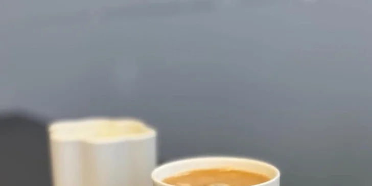 Komplexní péče o vaše vlasy: wellness a diagnostika vlasové pokožky, masáž