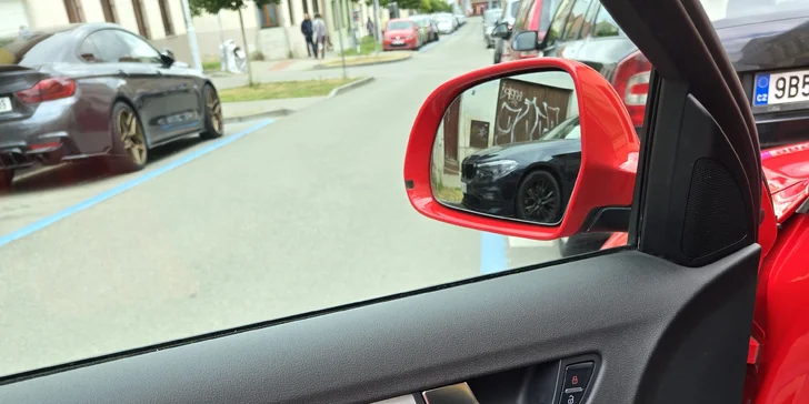 Mobilní čištění auta ve vaší lokalitě: interiér, exteriér nebo obojí