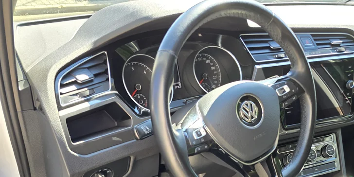 Mobilní čištění auta ve vaší lokalitě: interiér, exteriér nebo obojí