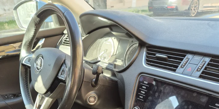 Mobilní čištění auta ve vaší lokalitě: interiér, exteriér nebo obojí