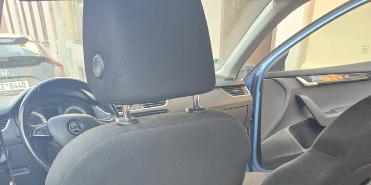 Mobilní čištění auta ve vaší lokalitě: interiér, exteriér nebo obojí