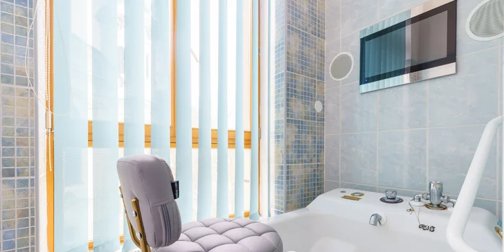 Relax ve Varech u kolonády: 4* hotel s polopenzí, wellness i procedurami