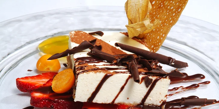 Romantický pobyt v luxusním zámeckém hotelu s vynikající gastronomií a možností wellness