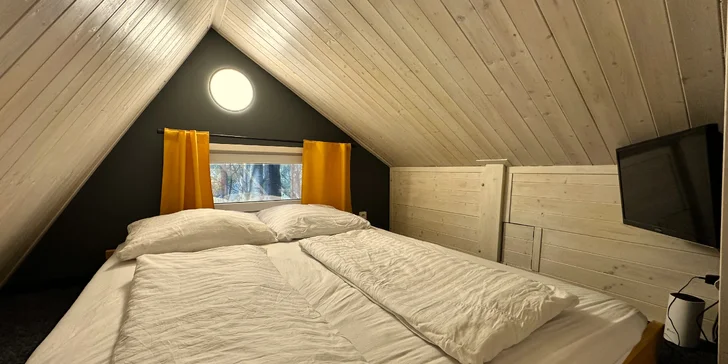 Odpočinek ve wellness domku s privátní vířivkou a finskou saunou pod Jizerkami