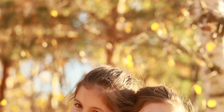 Dárkový voucher na focení v přírodě: pro páry, rodiny i větší skupiny, 5 upravených fotografií