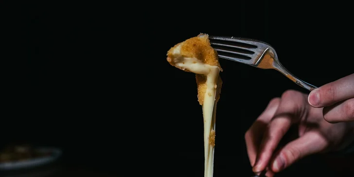 Otevřené vouchery v hodnotě 500-2000 Kč do tradiční české restaurace U Zlaté konve