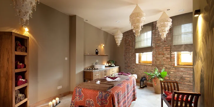 Parádní resort 13 km od Baltu: snídaně, wellness, zoo i koně, vlastní jezero, festival a mnoho dalšího