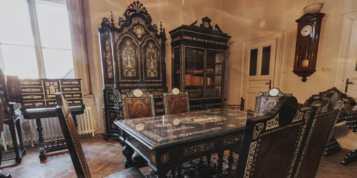 Romantický pobyt na zámku na západě Slovenska: snídaně i polopenze, vstupy do muzea