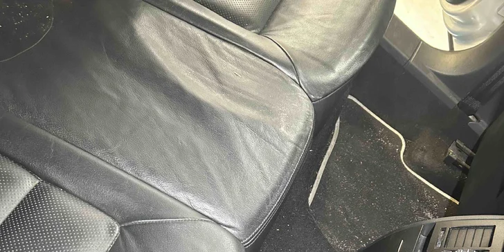 Čištění interiéru vč. tepování nebo čištění kůže: všechny velikosti auta